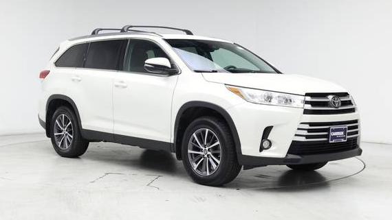 TOYOTA HIGHLANDER 2019 5TDJZRFH1KS613630 image
