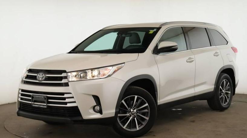 TOYOTA HIGHLANDER 2019 5TDJZRFH4KS616439 image