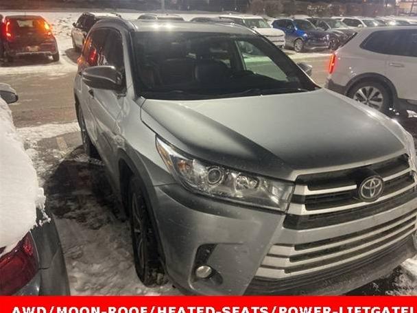 TOYOTA HIGHLANDER 2019 5TDJZRFH1KS607357 image