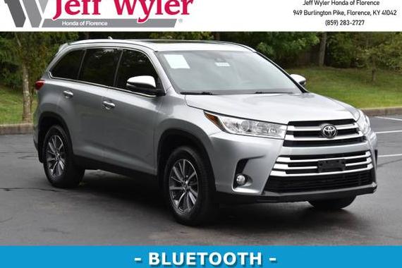 TOYOTA HIGHLANDER 2019 5TDJZRFH6KS565994 image