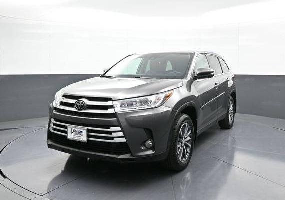 TOYOTA HIGHLANDER 2019 5TDJZRFH3KS564267 image TOYOTA HIGHLANDER 2019 5TDJZRFH3KS564267 image