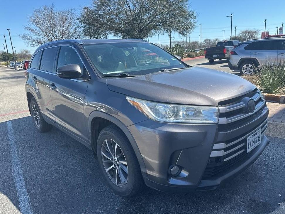 TOYOTA HIGHLANDER 2019 5TDJZRFH4KS943536 image