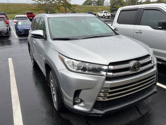 TOYOTA HIGHLANDER 2019 5TDDZRFH5KS965669 image