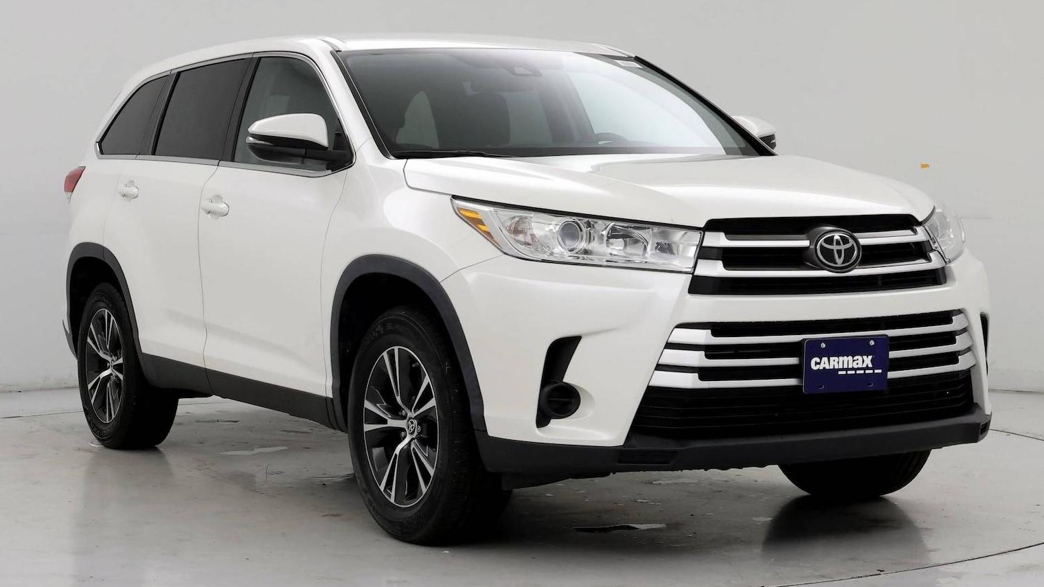 TOYOTA HIGHLANDER 2019 5TDZARFH8KS060310 image