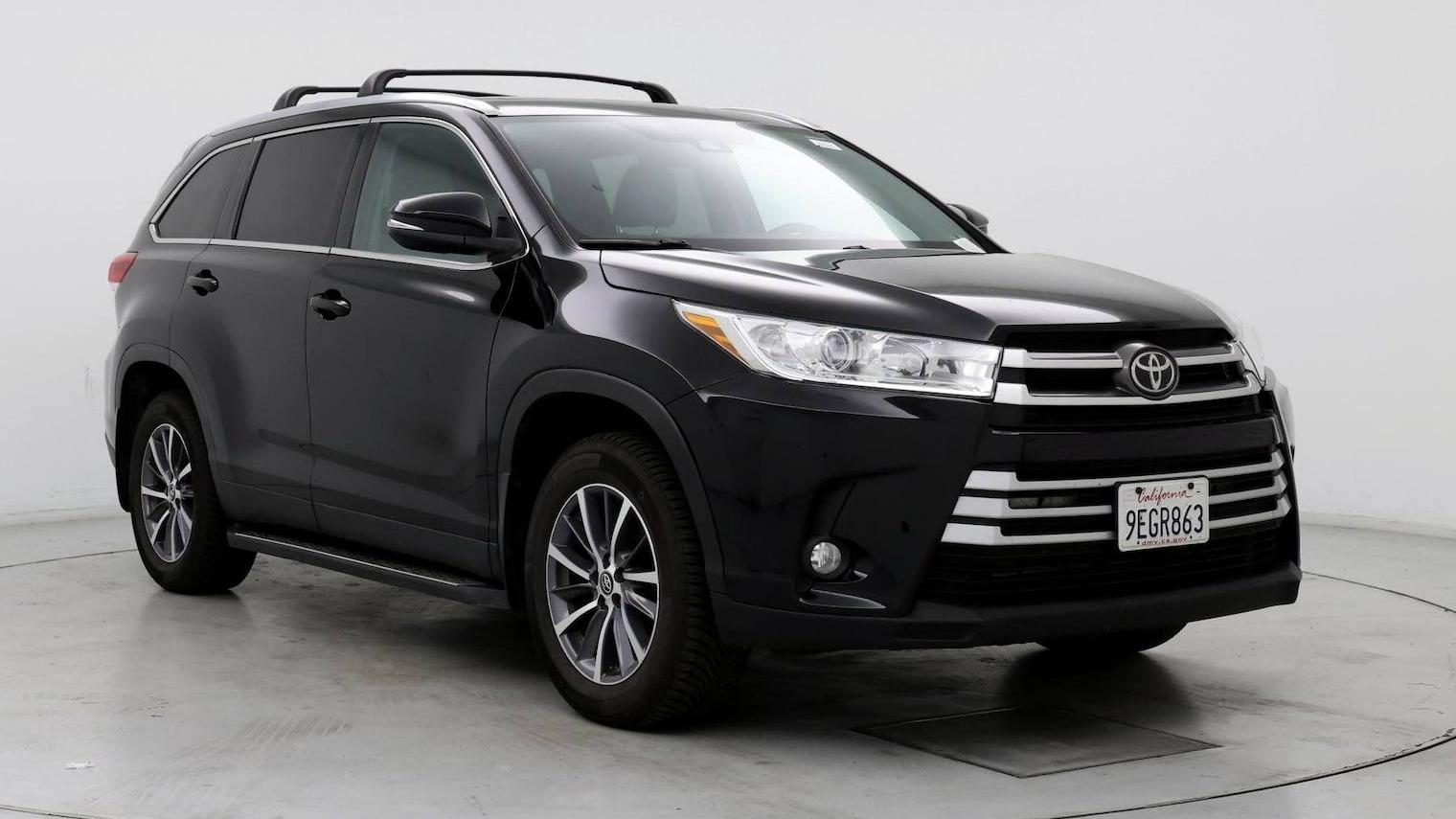 TOYOTA HIGHLANDER 2019 5TDJZRFH0KS608659 image