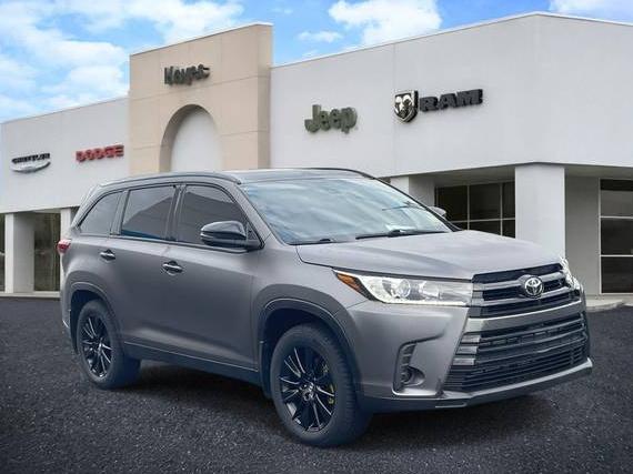 TOYOTA HIGHLANDER 2019 5TDJZRFH4KS983907 image