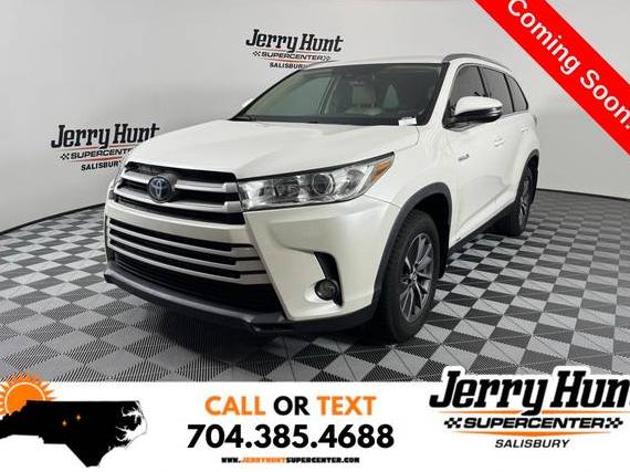 TOYOTA HIGHLANDER 2019 5TDJGRFH7KS075120 image