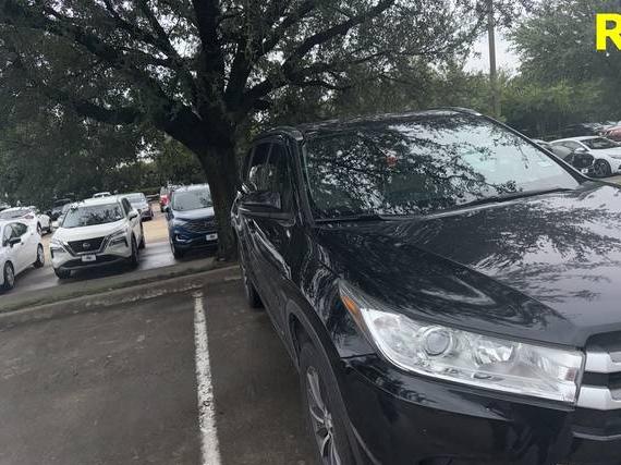 TOYOTA HIGHLANDER 2019 5TDKZRFH3KS325774 image