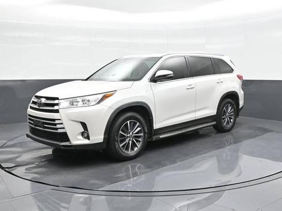 TOYOTA HIGHLANDER 2019 5TDKZRFH4KS343460 image