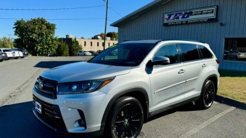 TOYOTA HIGHLANDER 2019 5TDJZRFH0KS601906 image