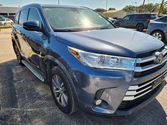 TOYOTA HIGHLANDER 2019 5TDKZRFH8KS334471 image TOYOTA HIGHLANDER 2019 5TDKZRFH8KS334471 image