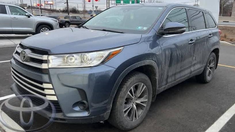 TOYOTA HIGHLANDER 2019 5TDBZRFH3KS706329 image