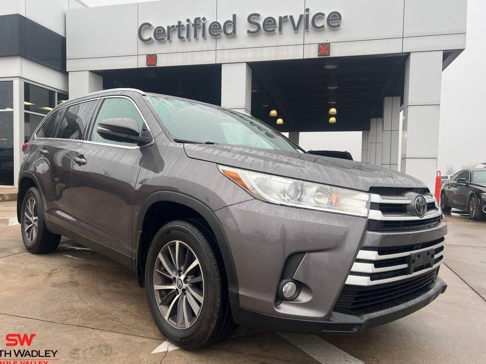 TOYOTA HIGHLANDER 2019 5TDJZRFH2KS936956 image