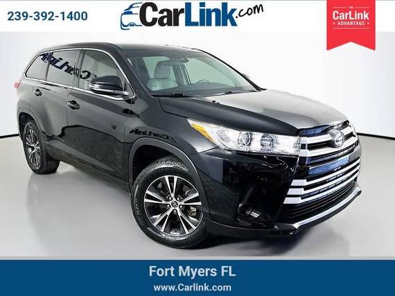 TOYOTA HIGHLANDER 2019 5TDZARFH7KS056362 image
