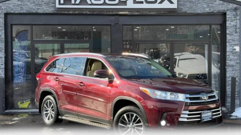 TOYOTA HIGHLANDER 2019 5TDJZRFH0KS926958 image