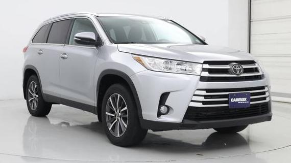 TOYOTA HIGHLANDER 2019 5TDJZRFH0KS610055 image