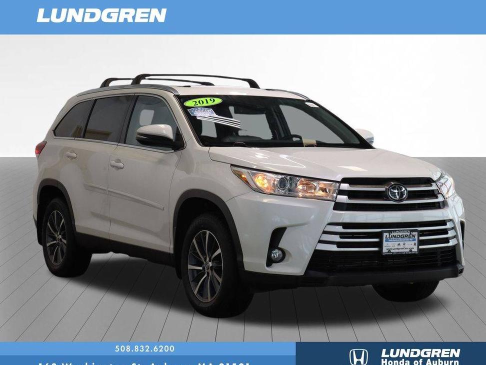 TOYOTA HIGHLANDER 2019 5TDJZRFH5KS623707 image