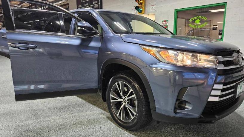 TOYOTA HIGHLANDER 2019 5TDBZRFH8KS932480 image