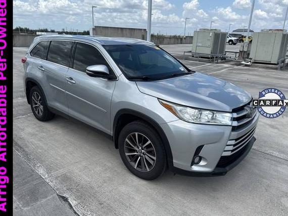 TOYOTA HIGHLANDER 2019 5TDJZRFH2KS621784 image TOYOTA HIGHLANDER 2019 5TDJZRFH2KS621784 image