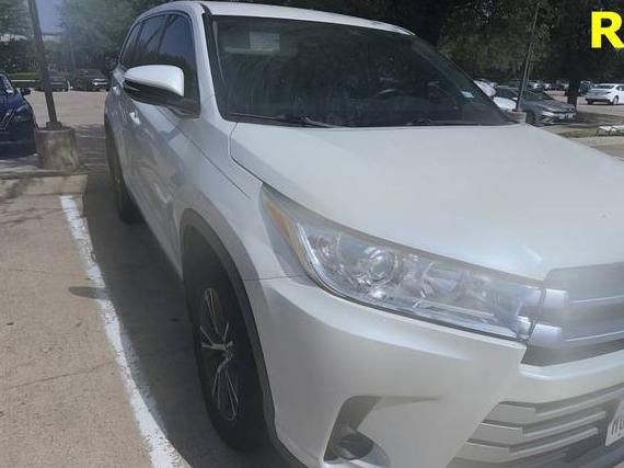 TOYOTA HIGHLANDER 2019 5TDZARFH0KS047700 image