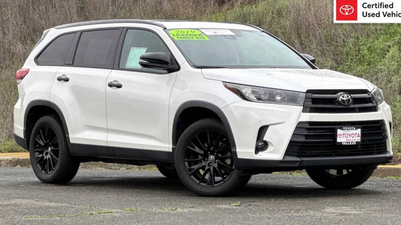 TOYOTA HIGHLANDER 2019 5TDKZRFH4KS331700 image