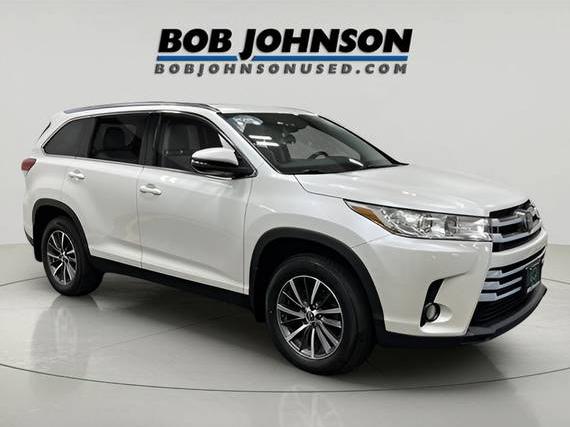 TOYOTA HIGHLANDER 2019 5TDJZRFH7KS934362 image