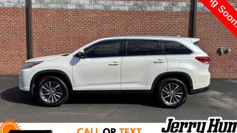 TOYOTA HIGHLANDER 2019 5TDKZRFHXKS553299 image