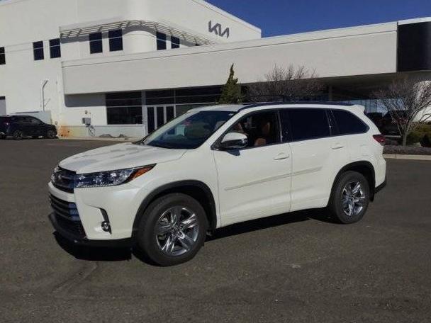 TOYOTA HIGHLANDER 2019 5TDDZRFH2KS962681 image