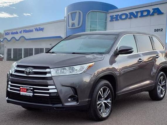 TOYOTA HIGHLANDER 2019 5TDZZRFH7KS304117 image