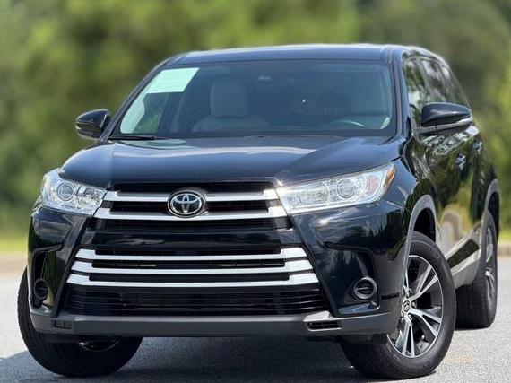TOYOTA HIGHLANDER 2019 5TDZARFH8KS061151 image