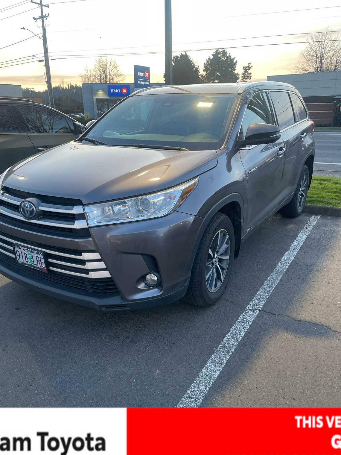 TOYOTA HIGHLANDER 2019 5TDJGRFH4KS066715 image