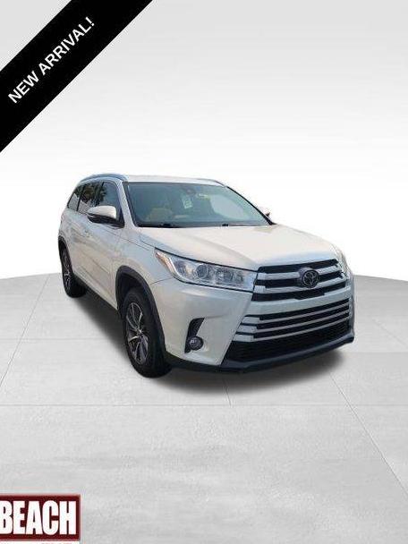 TOYOTA HIGHLANDER 2019 5TDKZRFH4KS332846 image