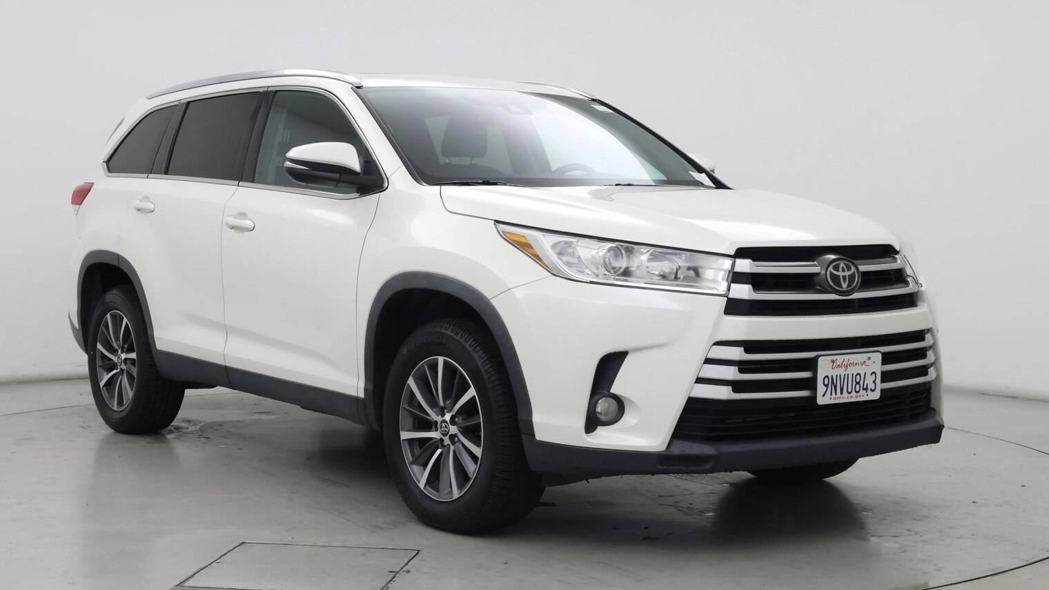 TOYOTA HIGHLANDER 2019 5TDKZRFH4KS565013 image