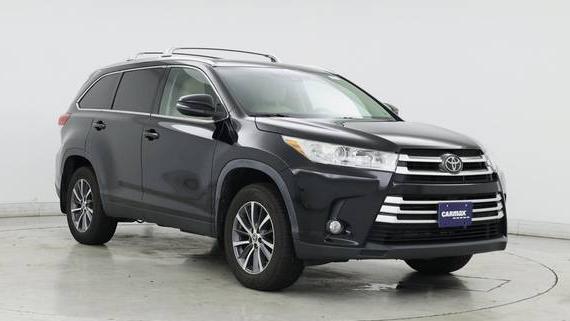 TOYOTA HIGHLANDER 2019 5TDJZRFH5KS626798 image