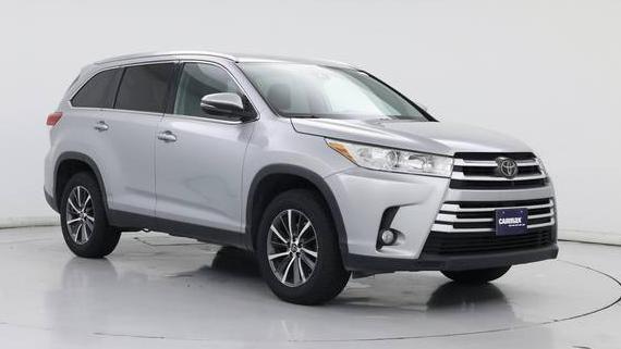 TOYOTA HIGHLANDER 2019 5TDKZRFH0KS558799 image