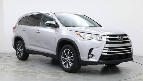TOYOTA HIGHLANDER 2019 5TDKZRFH9KS561121 image