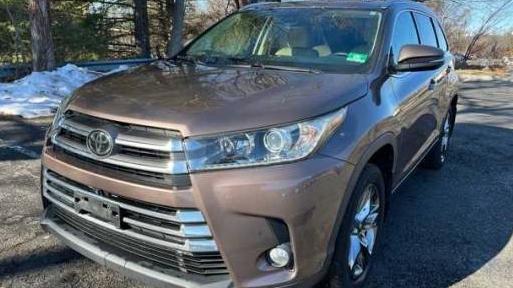 TOYOTA HIGHLANDER 2018 5TDDZRFH6JS812975 image