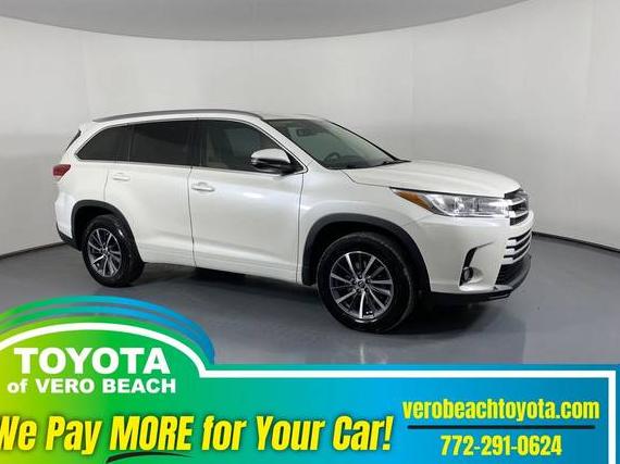 TOYOTA HIGHLANDER 2018 5TDKZRFH5JS544136 image