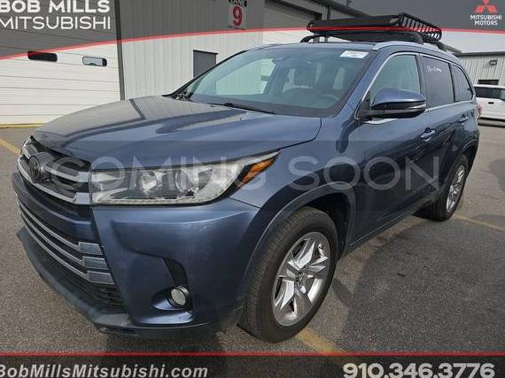 TOYOTA HIGHLANDER 2018 5TDYZRFH0JS259211 image