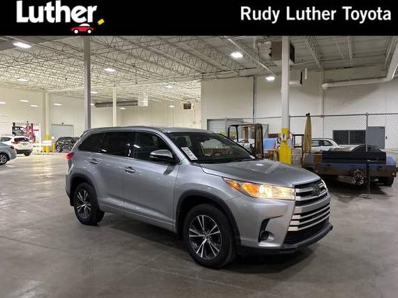 TOYOTA HIGHLANDER 2018 5TDBZRFHXJS836591 image