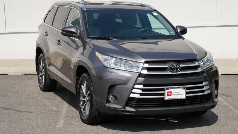 TOYOTA HIGHLANDER 2018 5TDJZRFH0JS554374 image