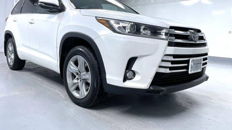 TOYOTA HIGHLANDER 2018 5TDDZRFH3JS911429 image