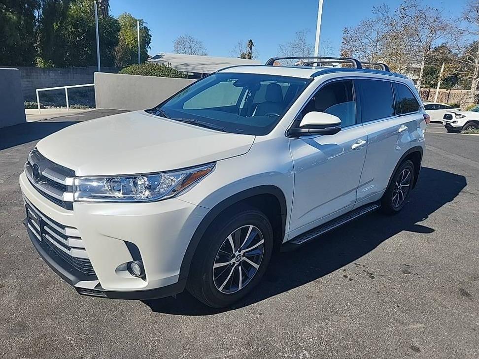 TOYOTA HIGHLANDER 2018 5TDKZRFH6JS538118 image