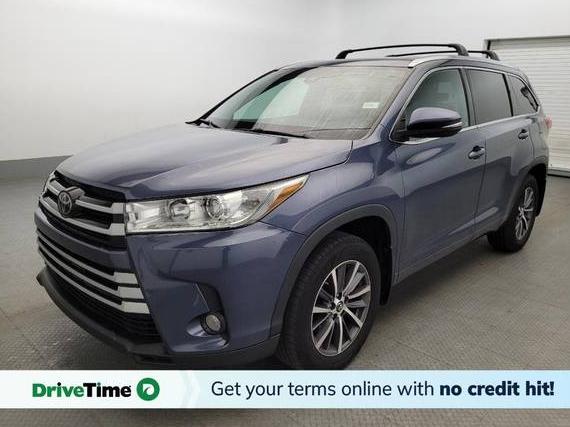 TOYOTA HIGHLANDER 2018 5TDJZRFH9JS858061 image