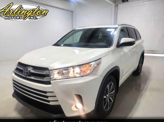 TOYOTA HIGHLANDER 2018 5TDJZRFH5JS524965 image