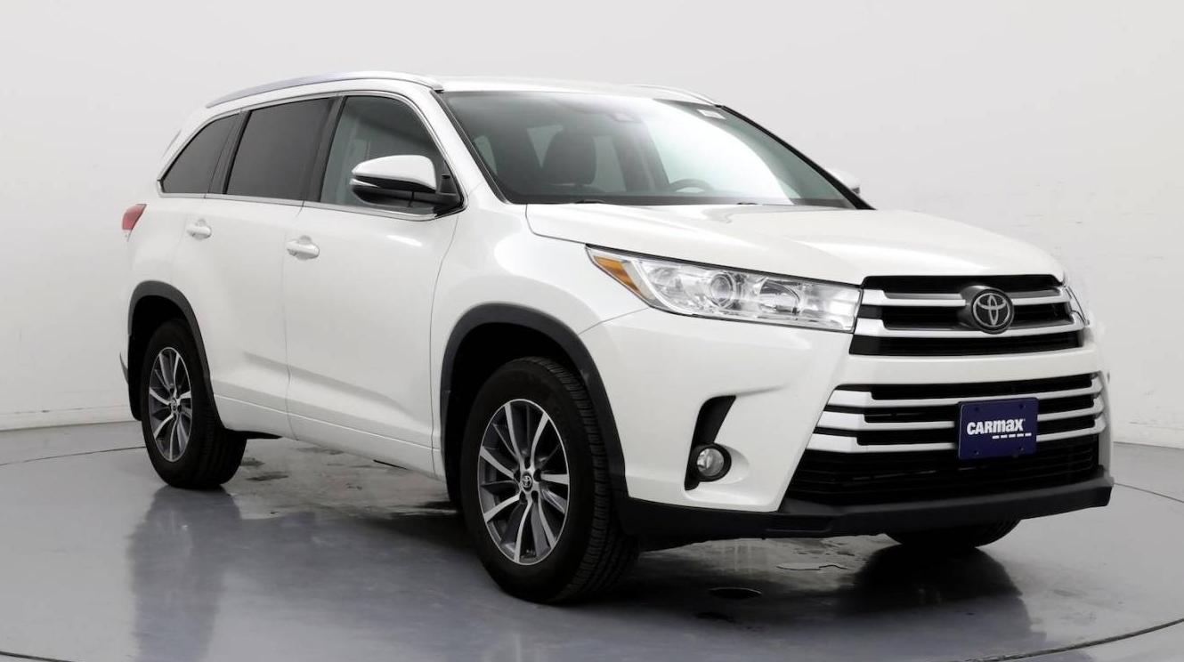 TOYOTA HIGHLANDER 2018 5TDJZRFH2JS558913 image