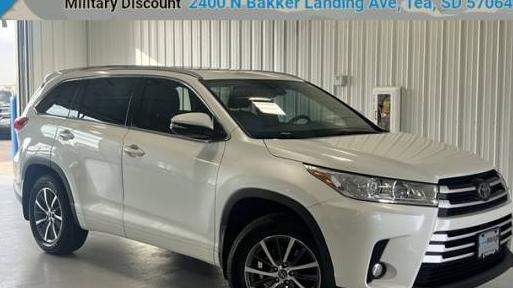 TOYOTA HIGHLANDER 2018 5TDJZRFH8JS892007 image