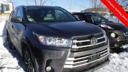 TOYOTA HIGHLANDER 2018 5TDJZRFH6JS544576 image