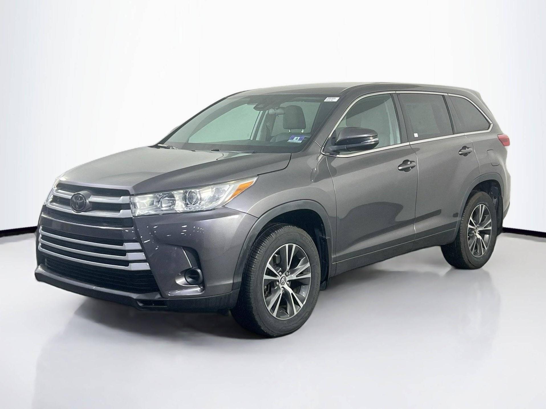 TOYOTA HIGHLANDER 2018 5TDBZRFH1JS853666 image