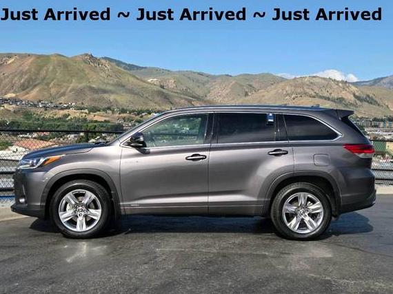 TOYOTA HIGHLANDER 2018 5TDDGRFH4JS039221 image